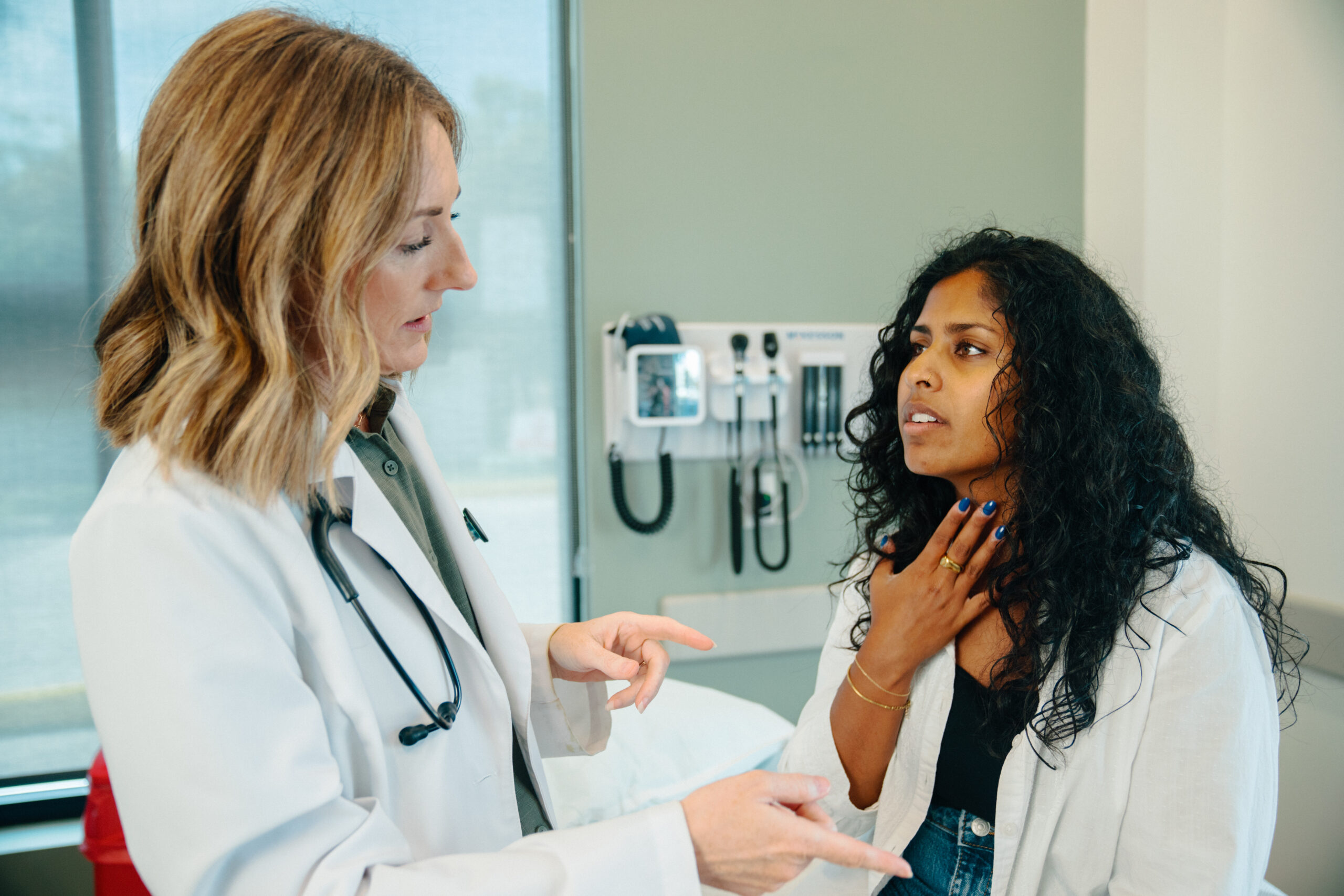 AFC patient complains of sore throat, evaluation for strep